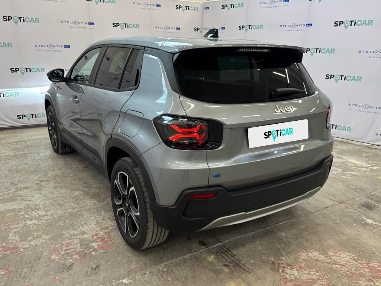 Jeep Jeep Avenger usata 19