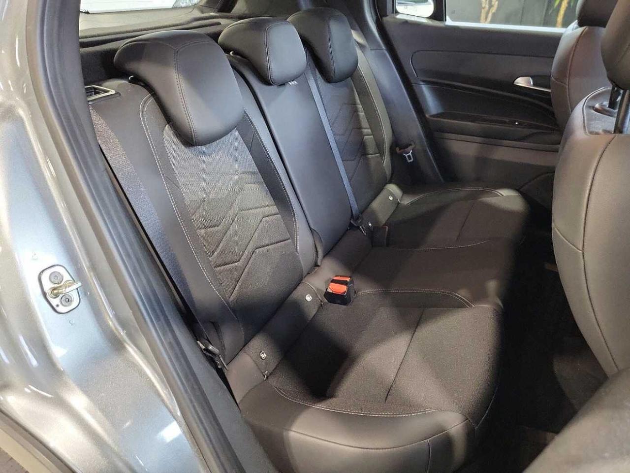 Jeep Jeep Avenger usata 4