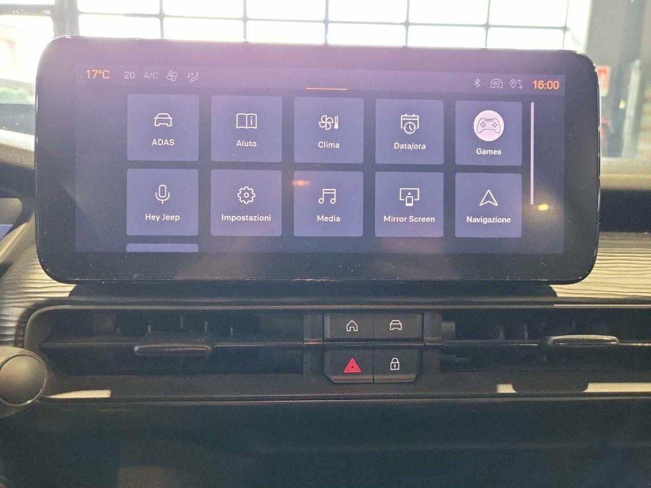 Jeep Jeep Avenger usata 16