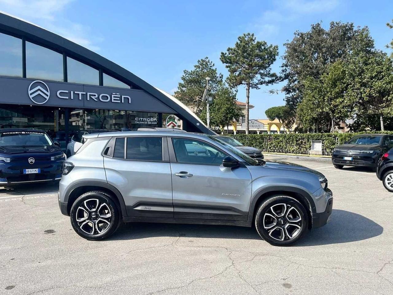 Jeep Jeep Avenger usata 9