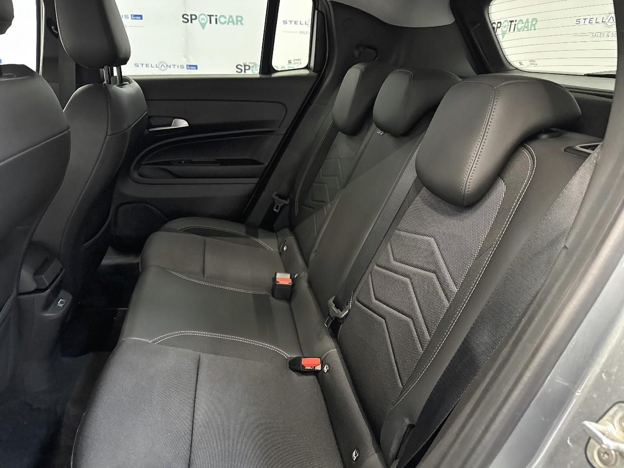 Jeep Jeep Avenger usata 21