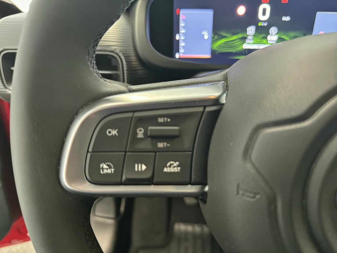 Jeep Jeep Avenger usata 10