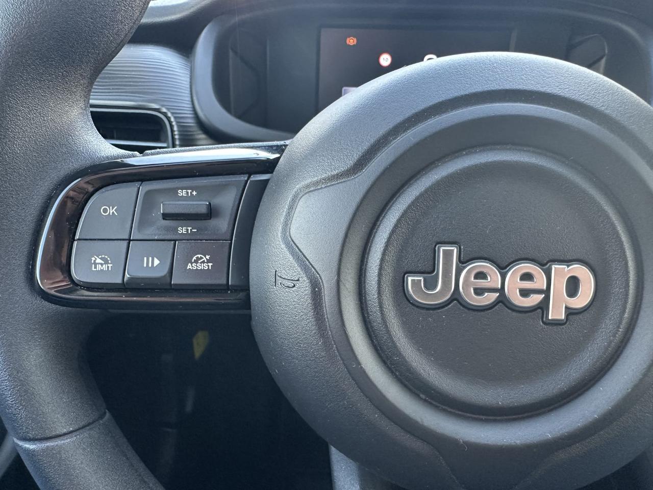 Jeep Jeep Avenger usata 9