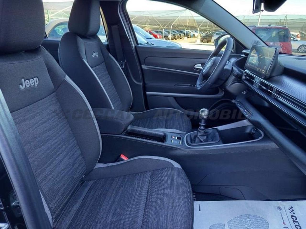 Jeep Jeep Avenger usata 21