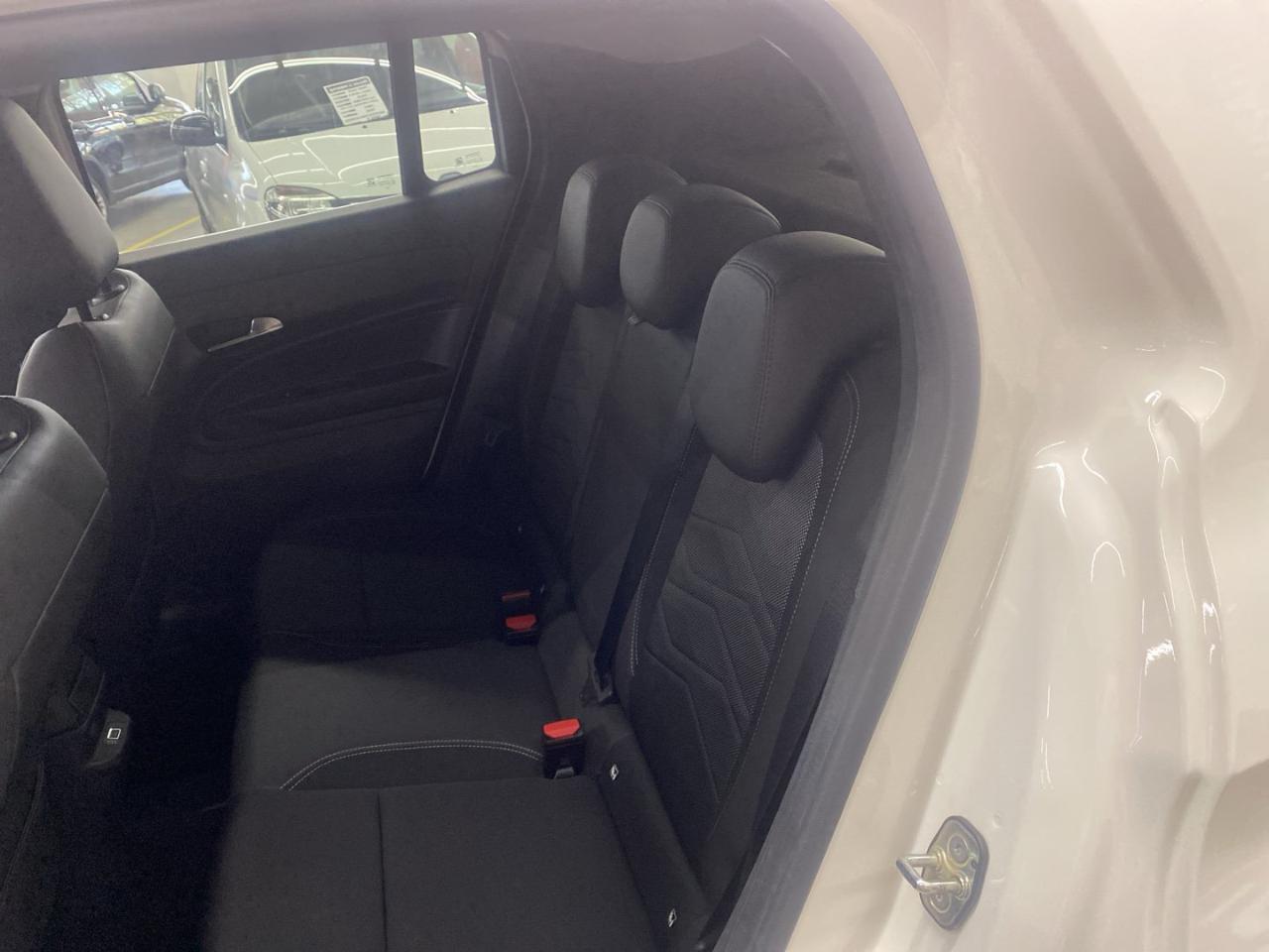 Jeep Jeep Avenger usata 12