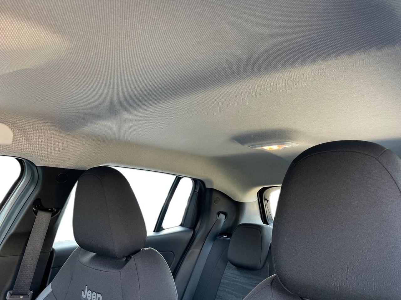 Jeep Jeep Avenger usata 7