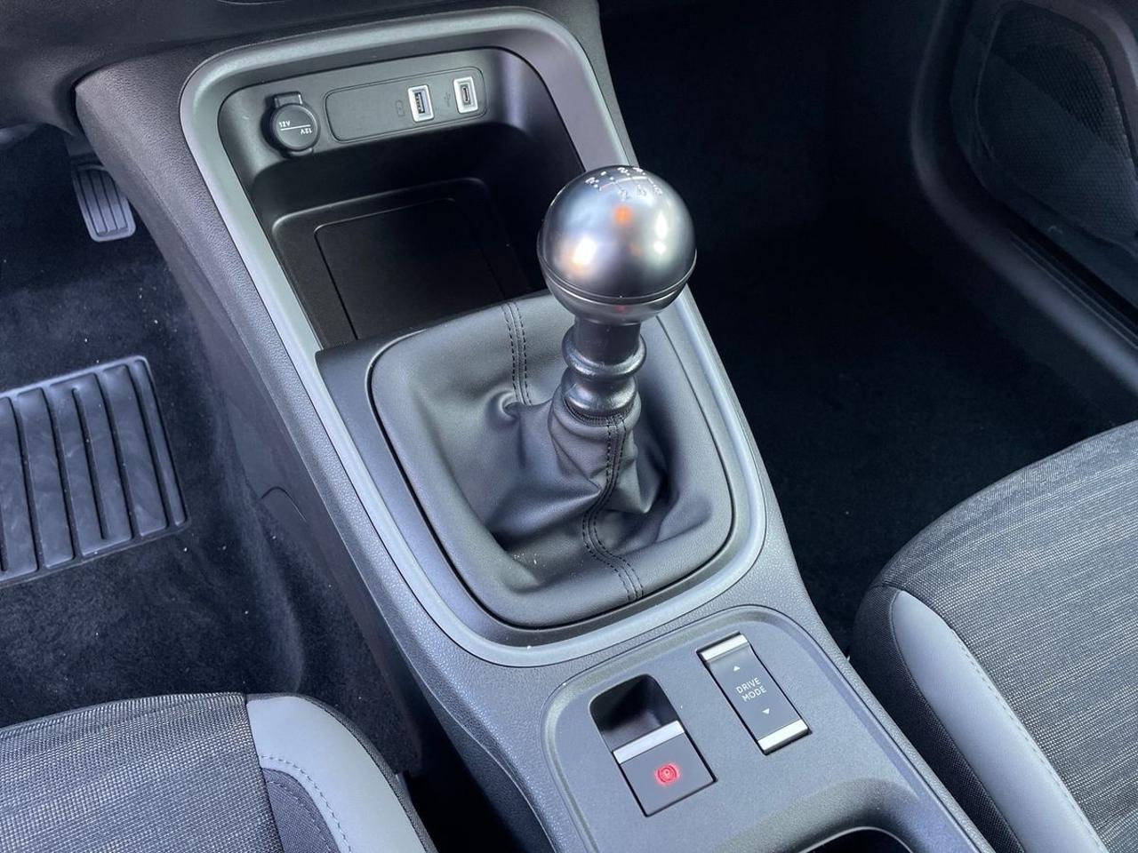 Jeep Jeep Avenger usata 14