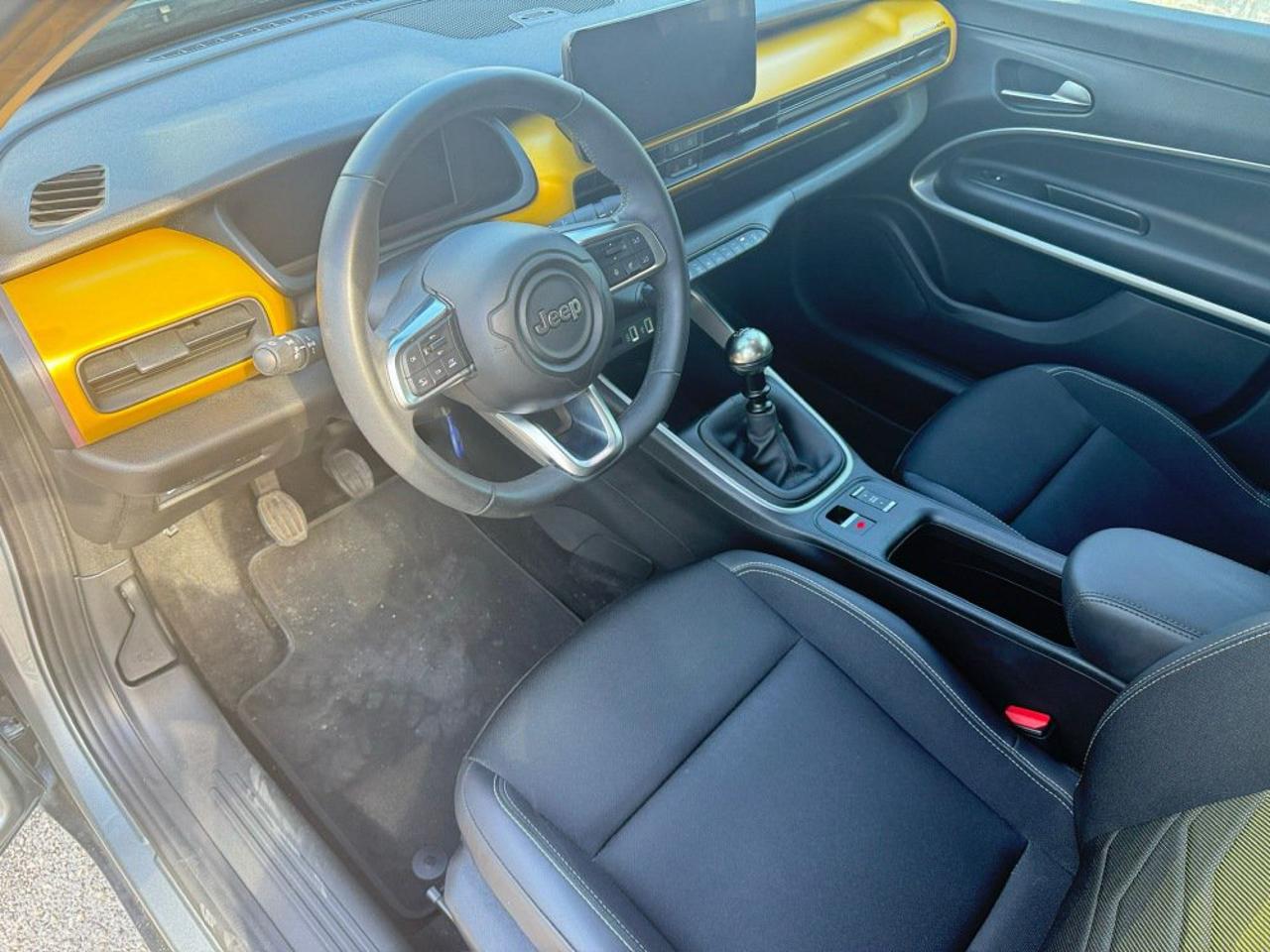 Jeep Jeep Avenger usata 21