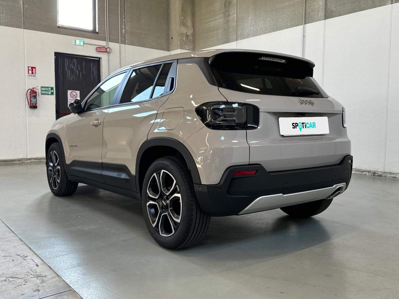 Jeep Jeep Avenger usata 19