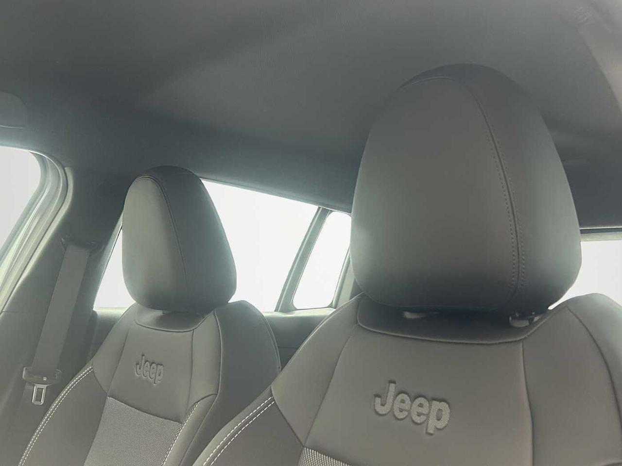 Jeep Jeep Avenger usata 15