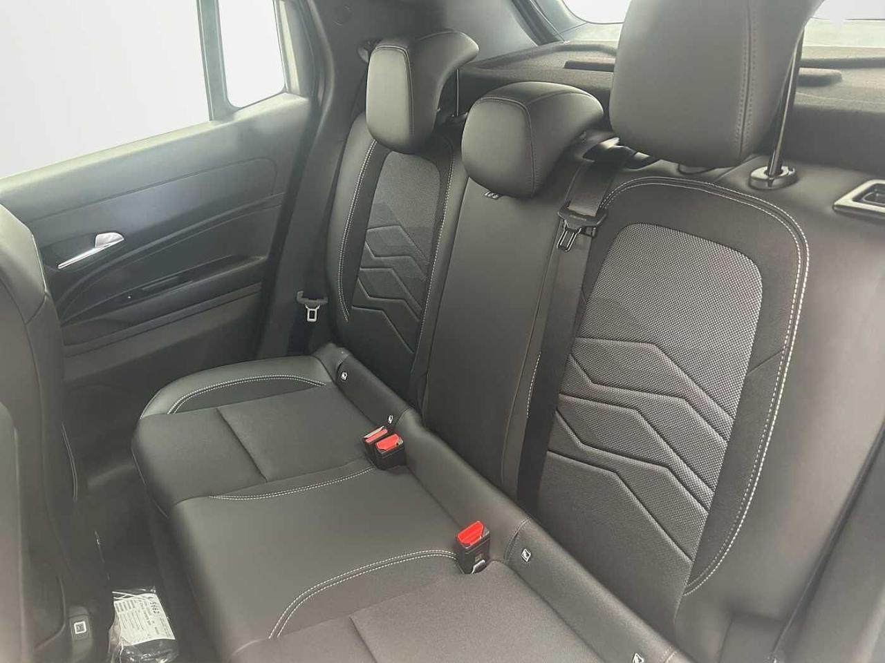 Jeep Jeep Avenger usata 2