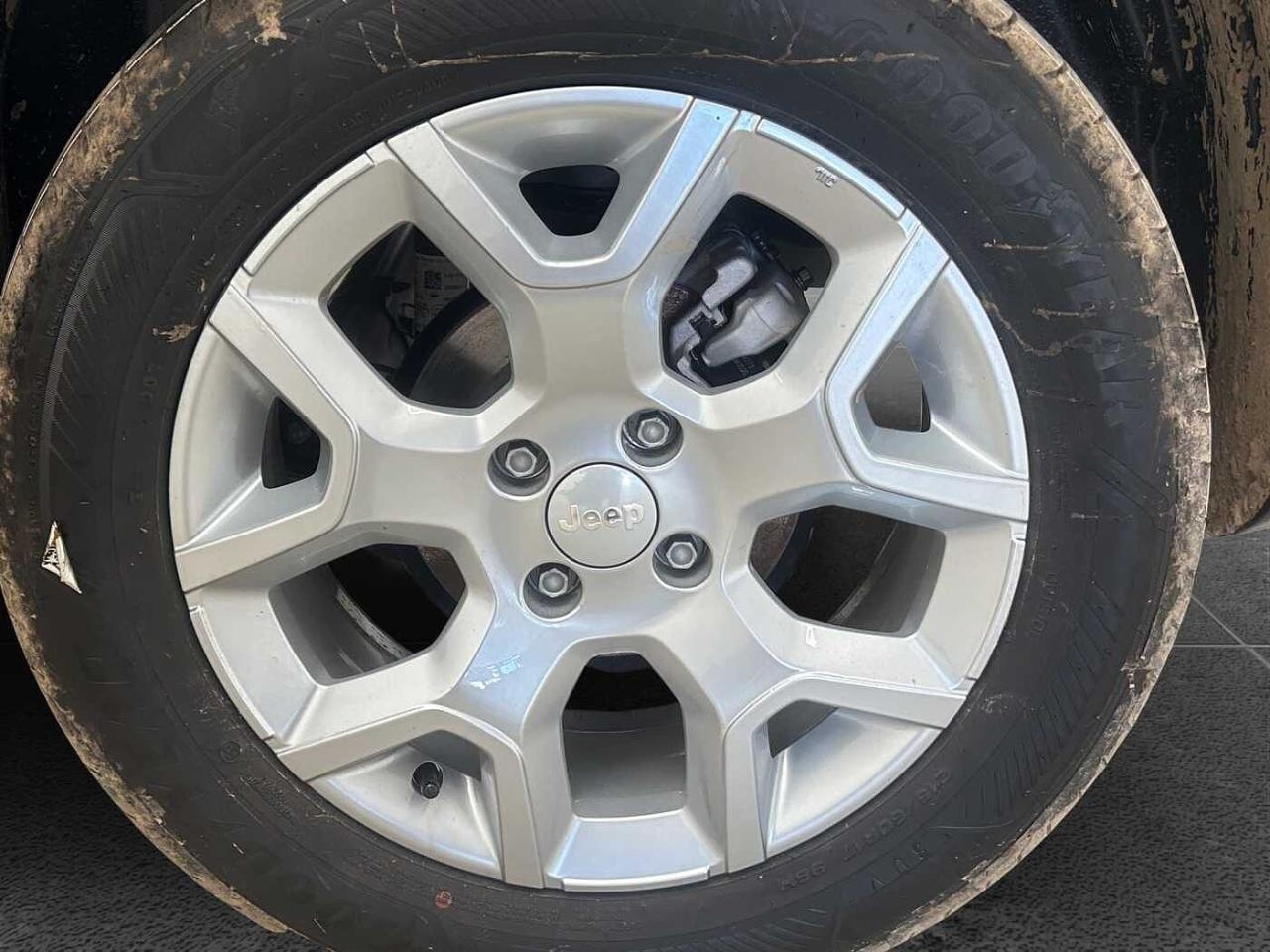 Jeep Jeep Avenger usata 14