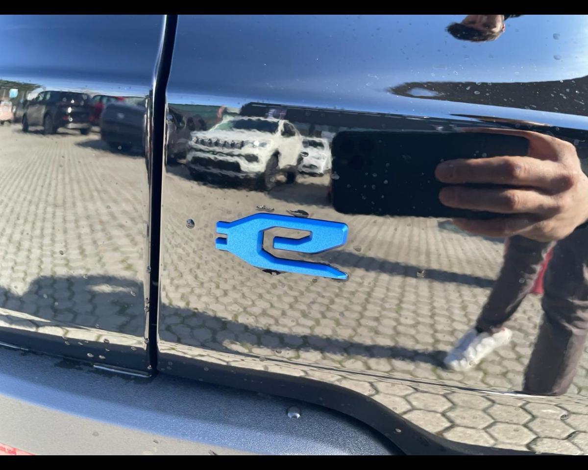 Jeep Jeep Avenger usata 3