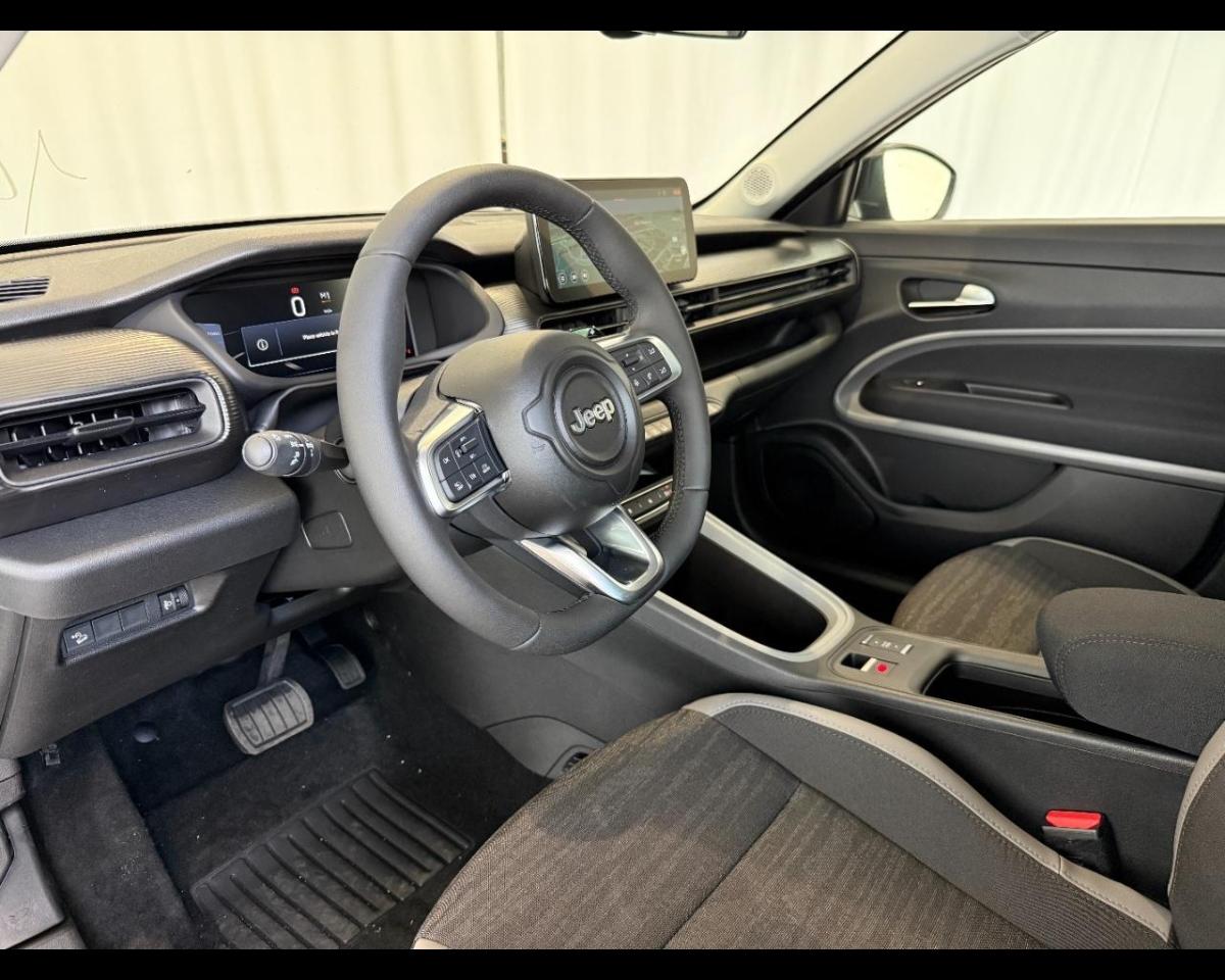 Jeep Jeep Avenger usata 2