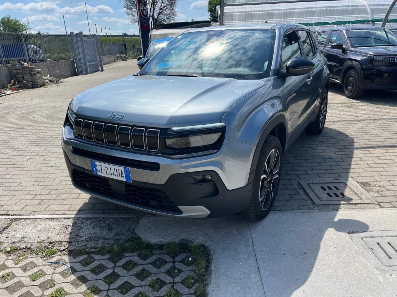 Jeep Avenger AVENGER 1.2 Turbo Summit 