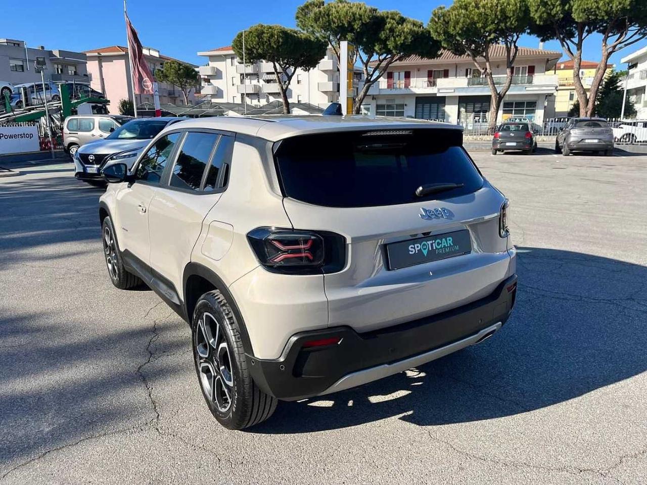 Jeep Jeep Avenger usata 11