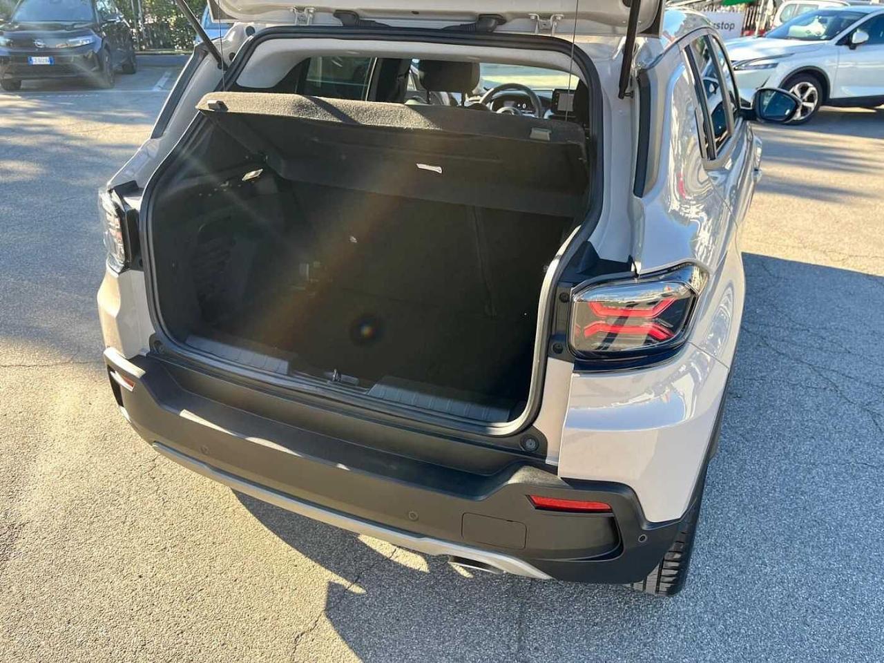 Jeep Jeep Avenger usata 15