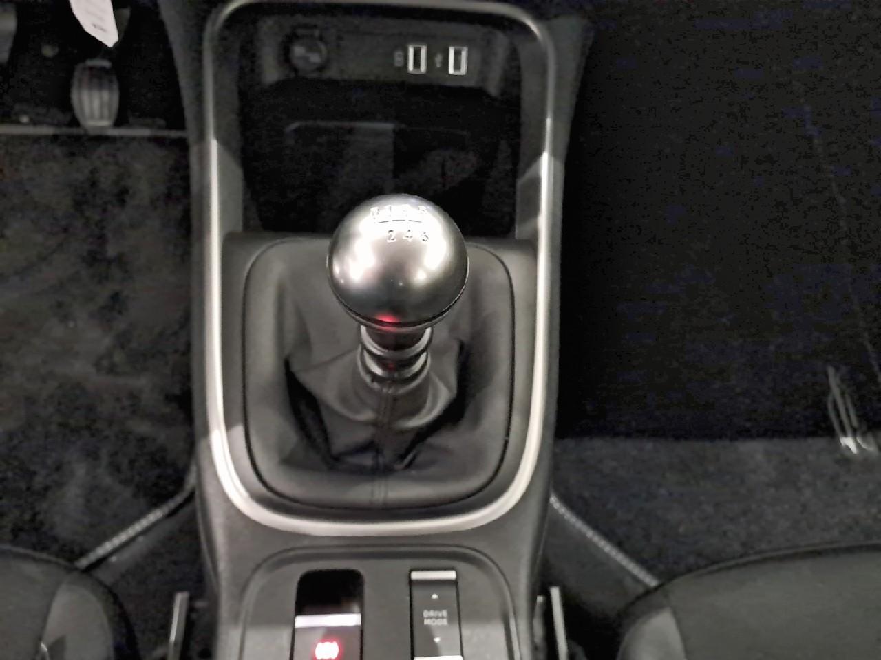 Jeep Jeep Avenger usata 7