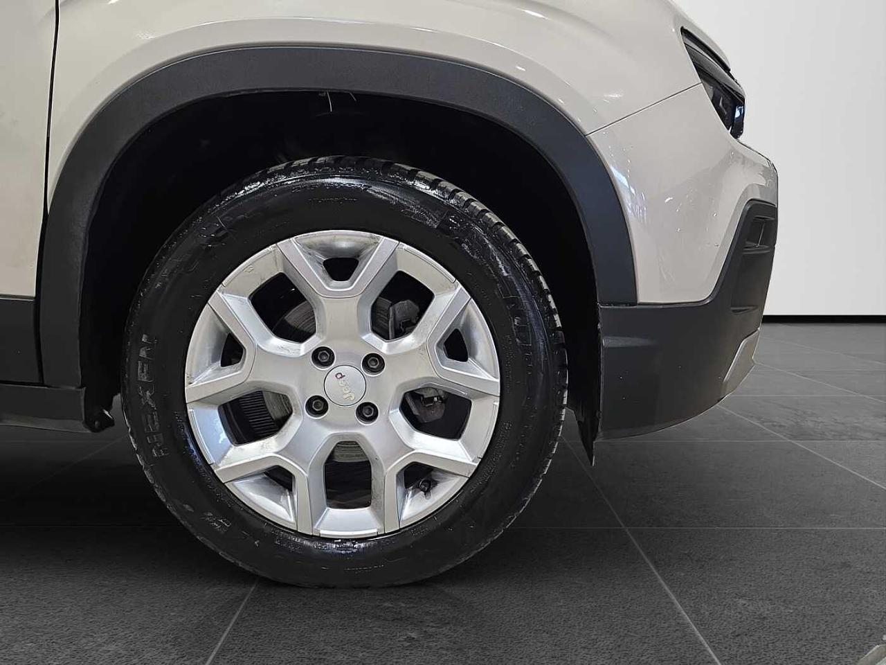 Jeep Jeep Avenger usata 16