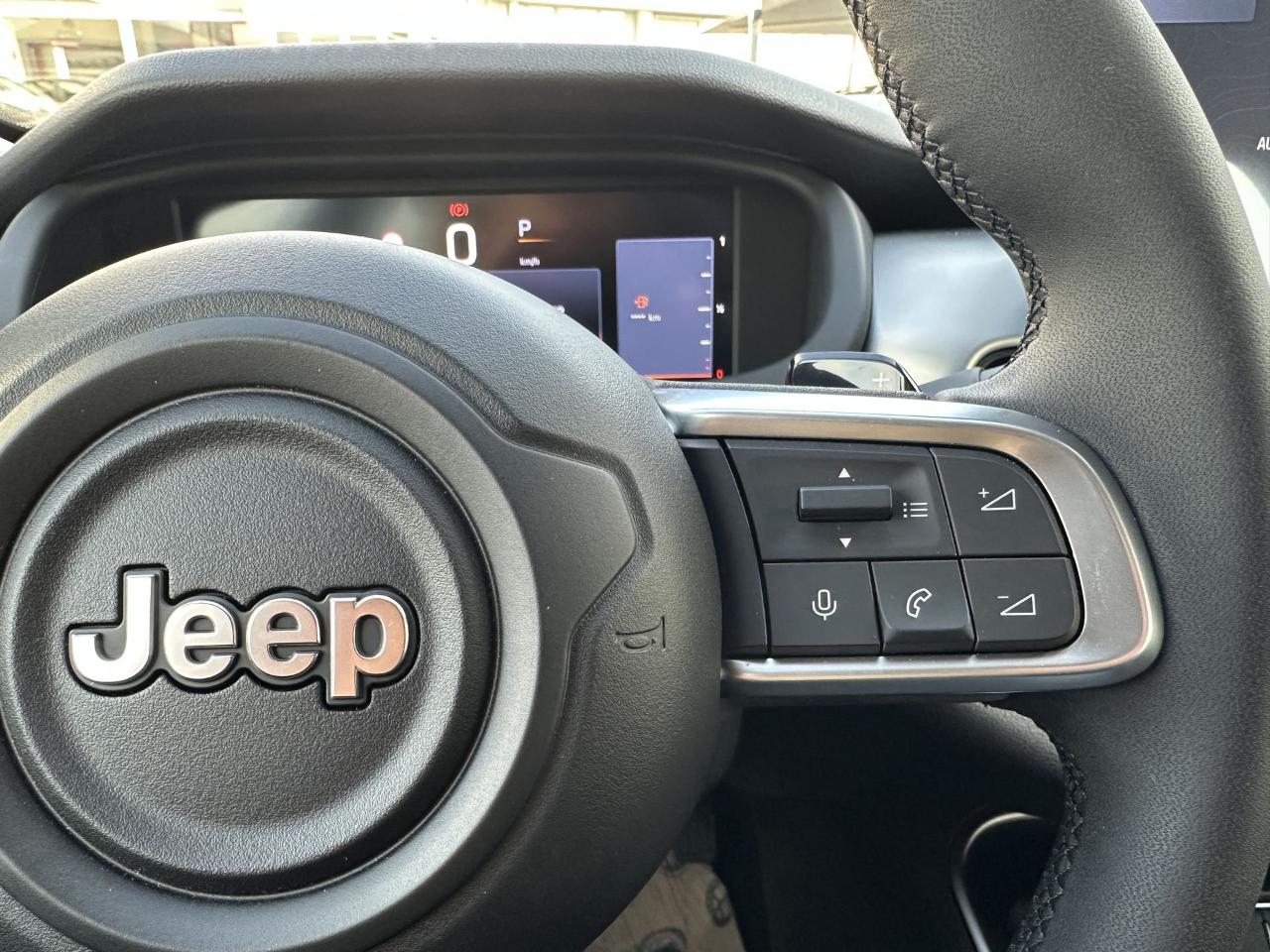 Jeep Jeep Avenger usata 10