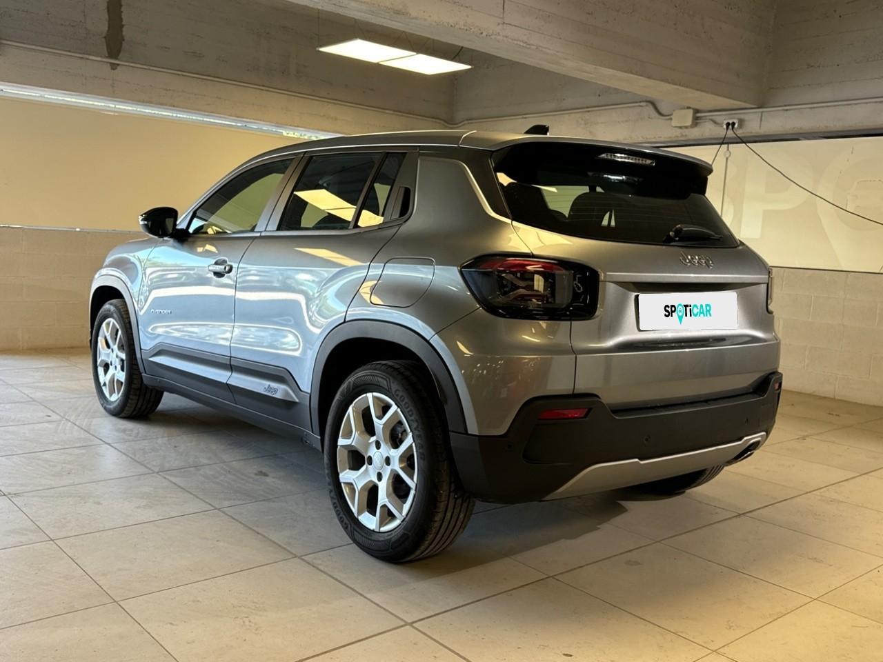 Jeep Jeep Avenger usata 18