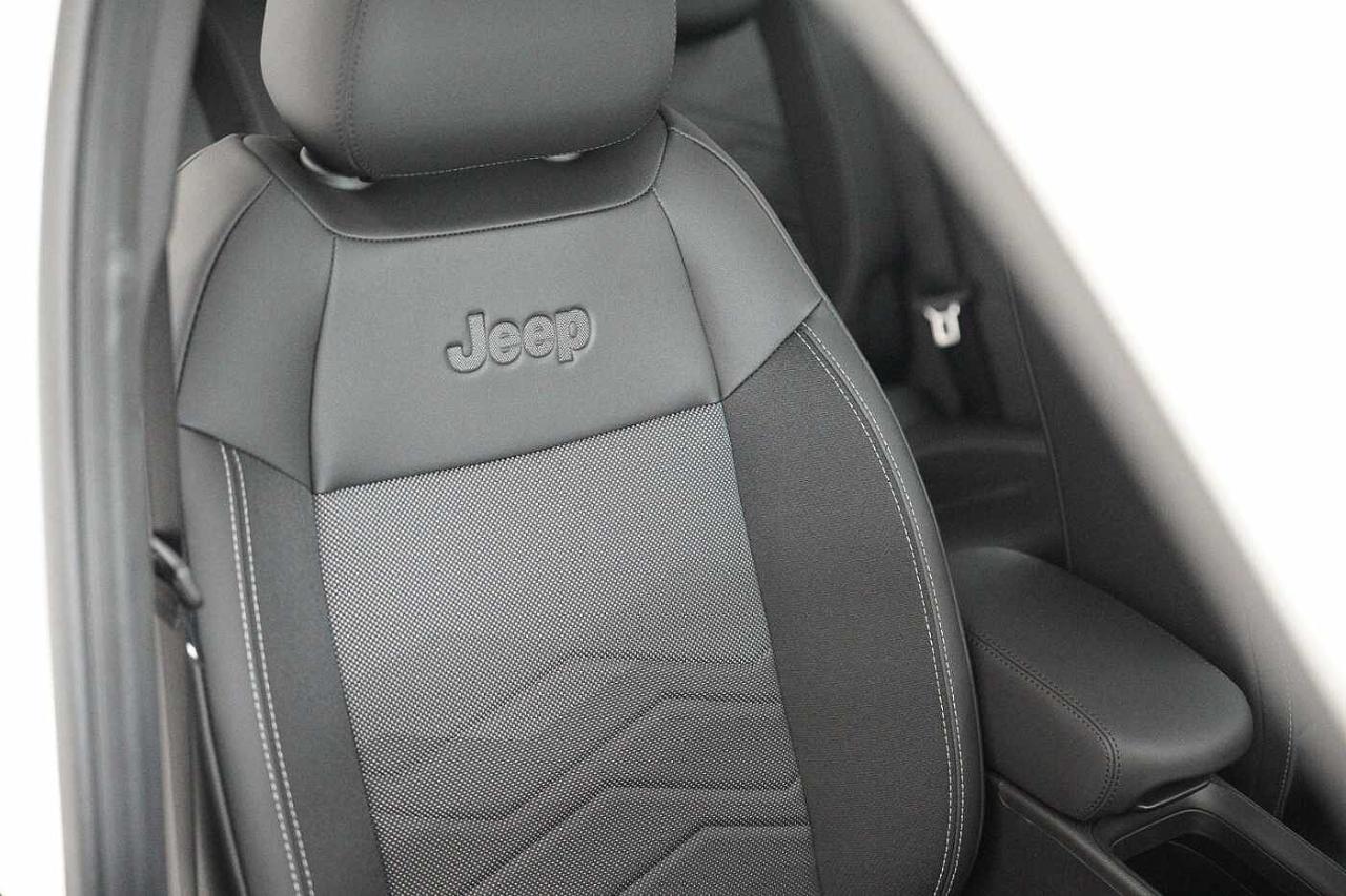 Jeep Jeep Avenger usata 13