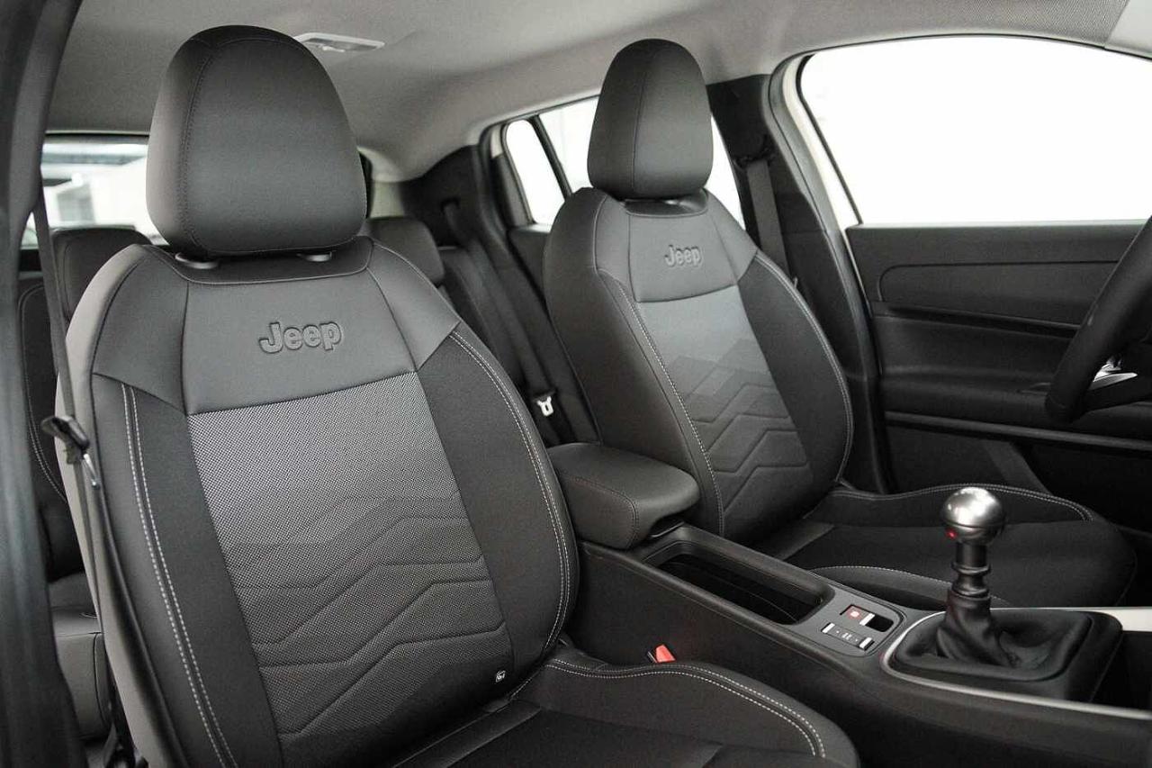 Jeep Jeep Avenger usata 12