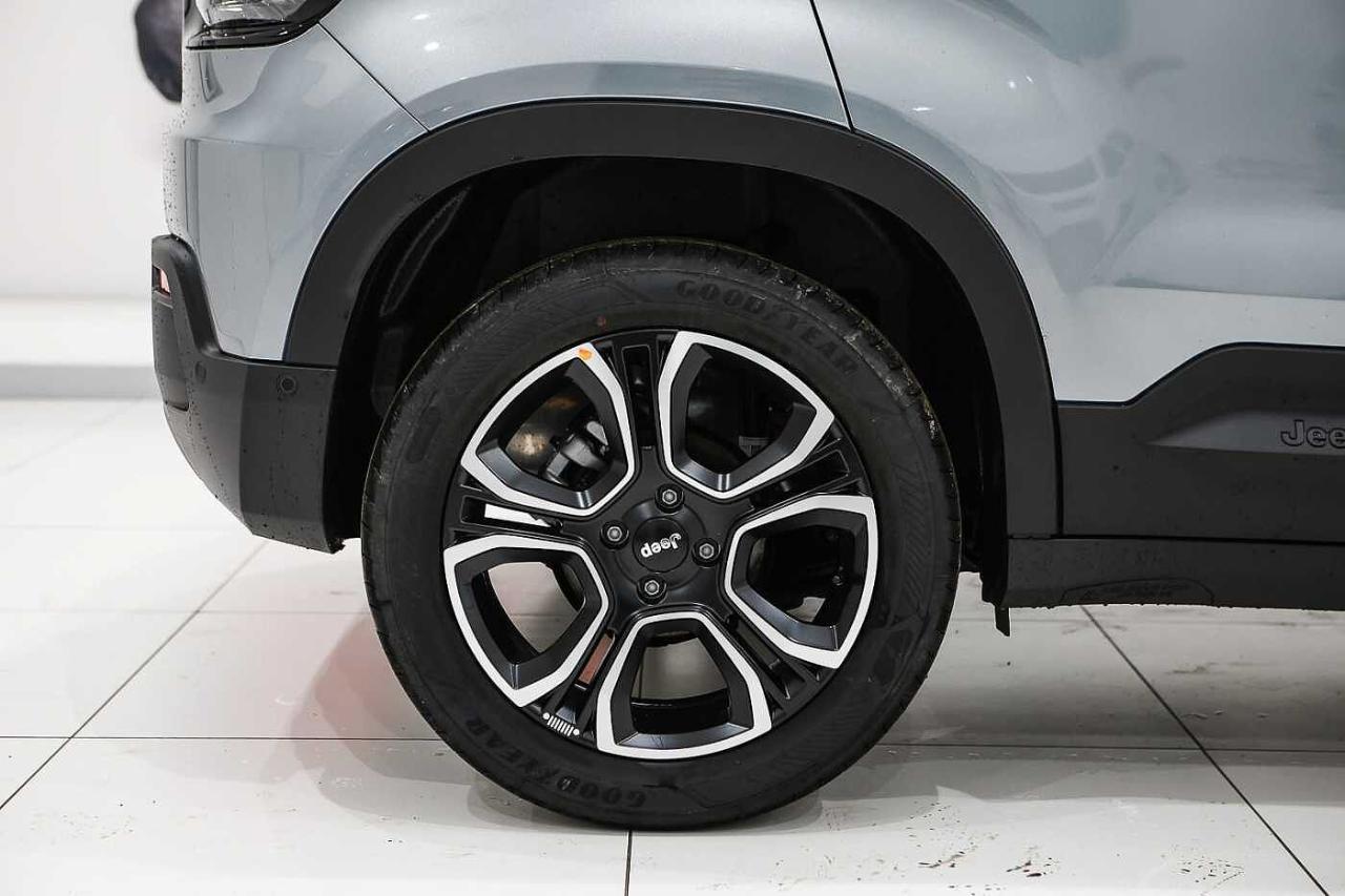 Jeep Jeep Avenger usata 22