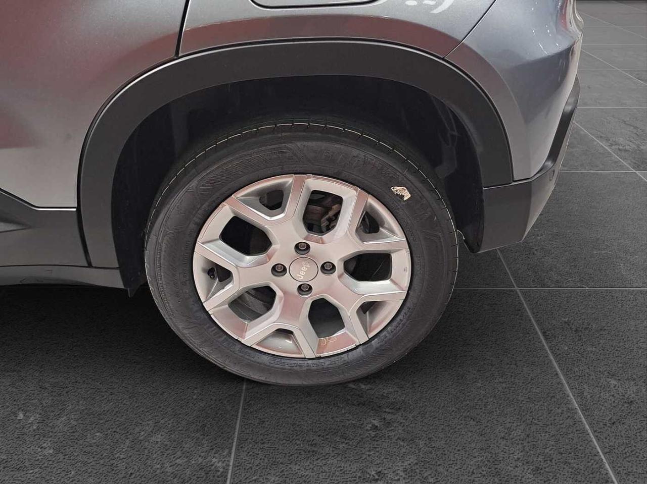 Jeep Jeep Avenger usata 12
