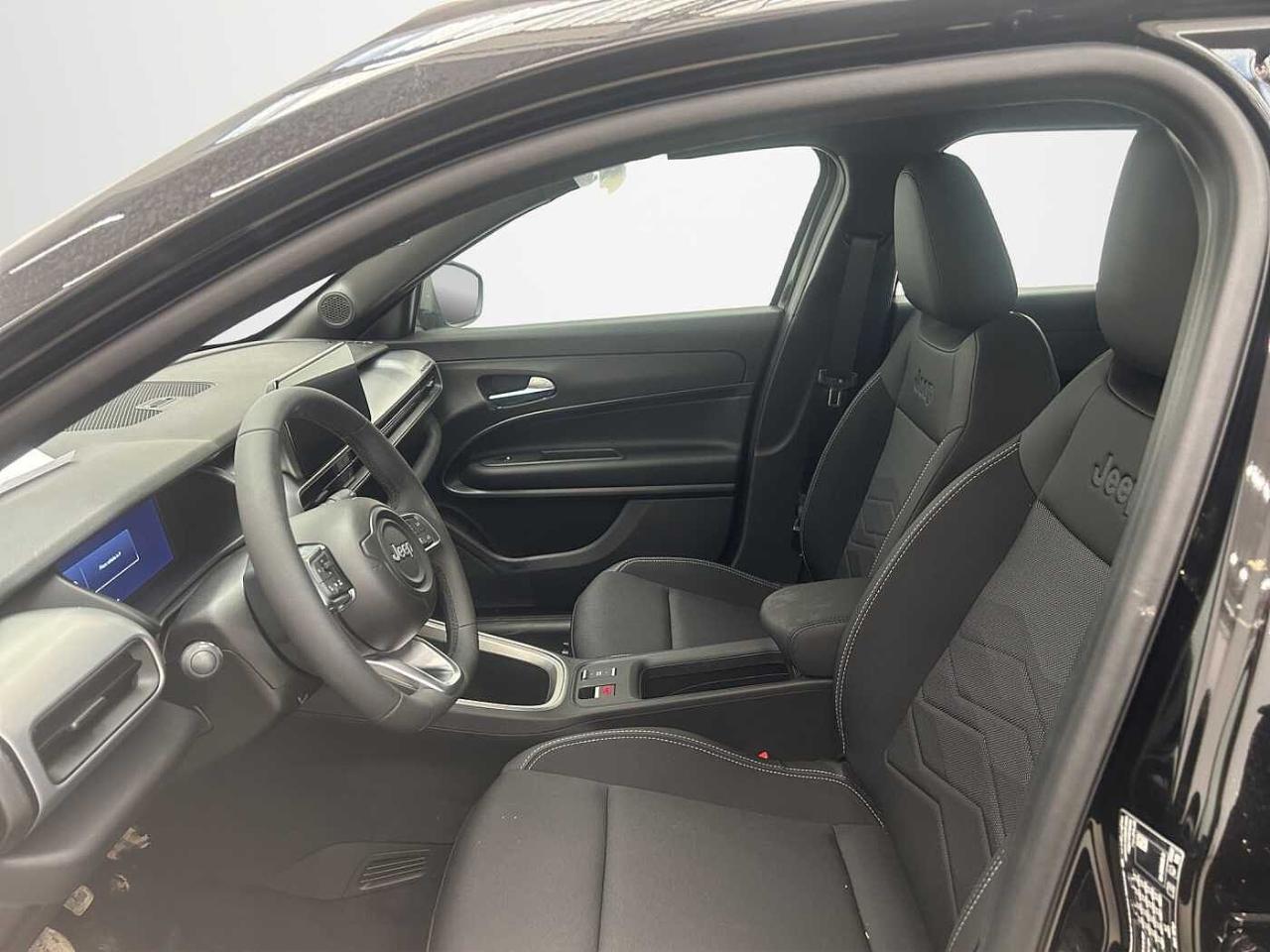 Jeep Jeep Avenger usata 21