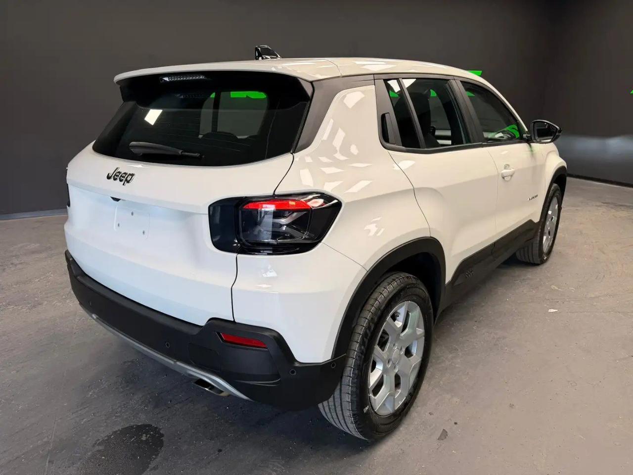 Jeep Jeep Avenger usata 4