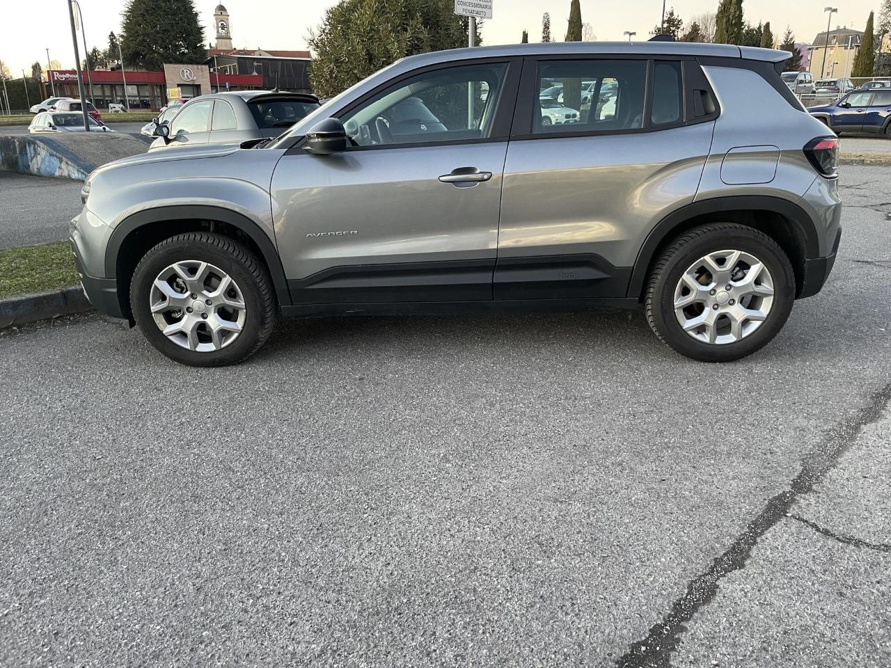 Jeep Avenger - Foto 3