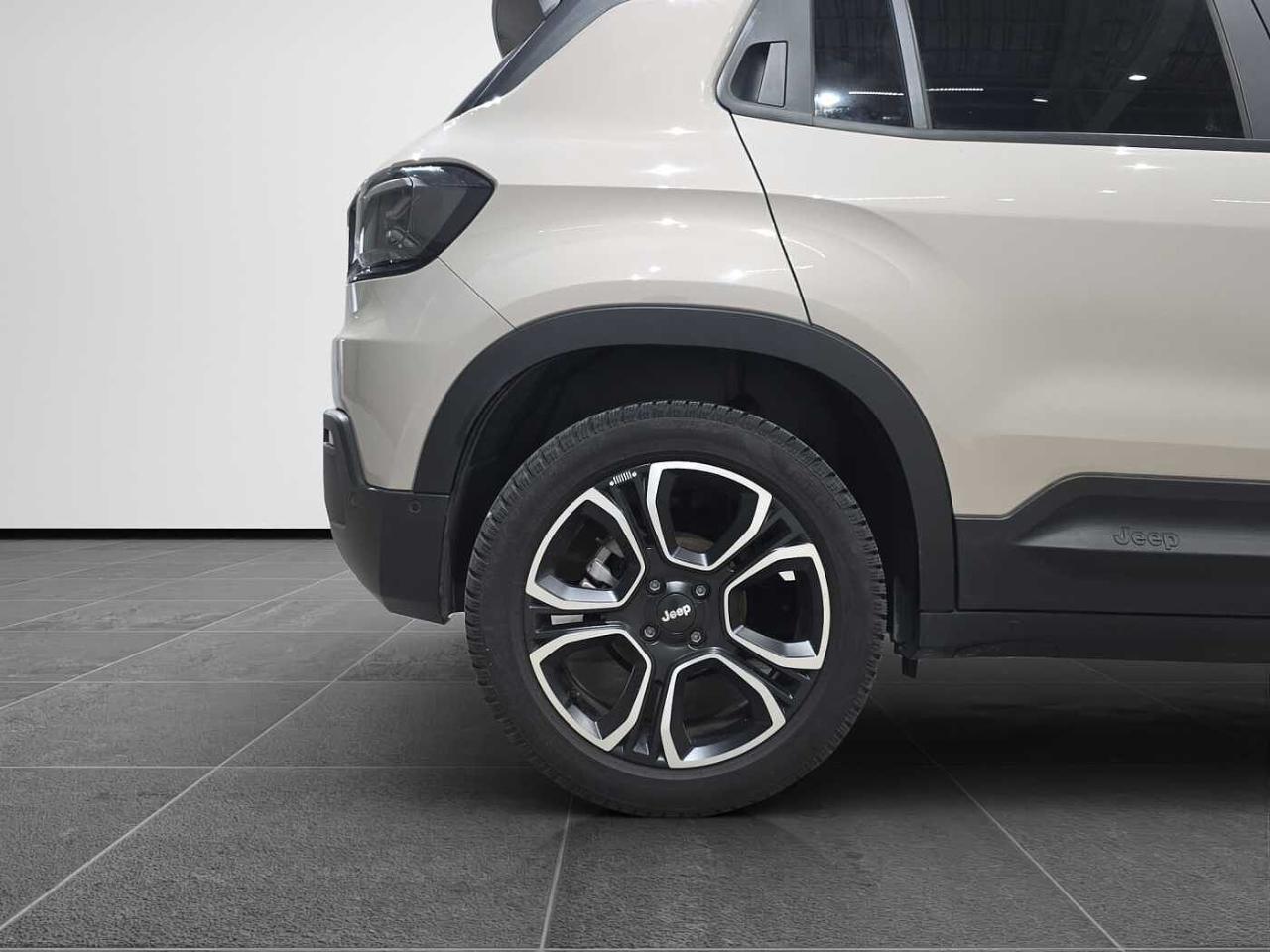 Jeep Jeep Avenger usata 15