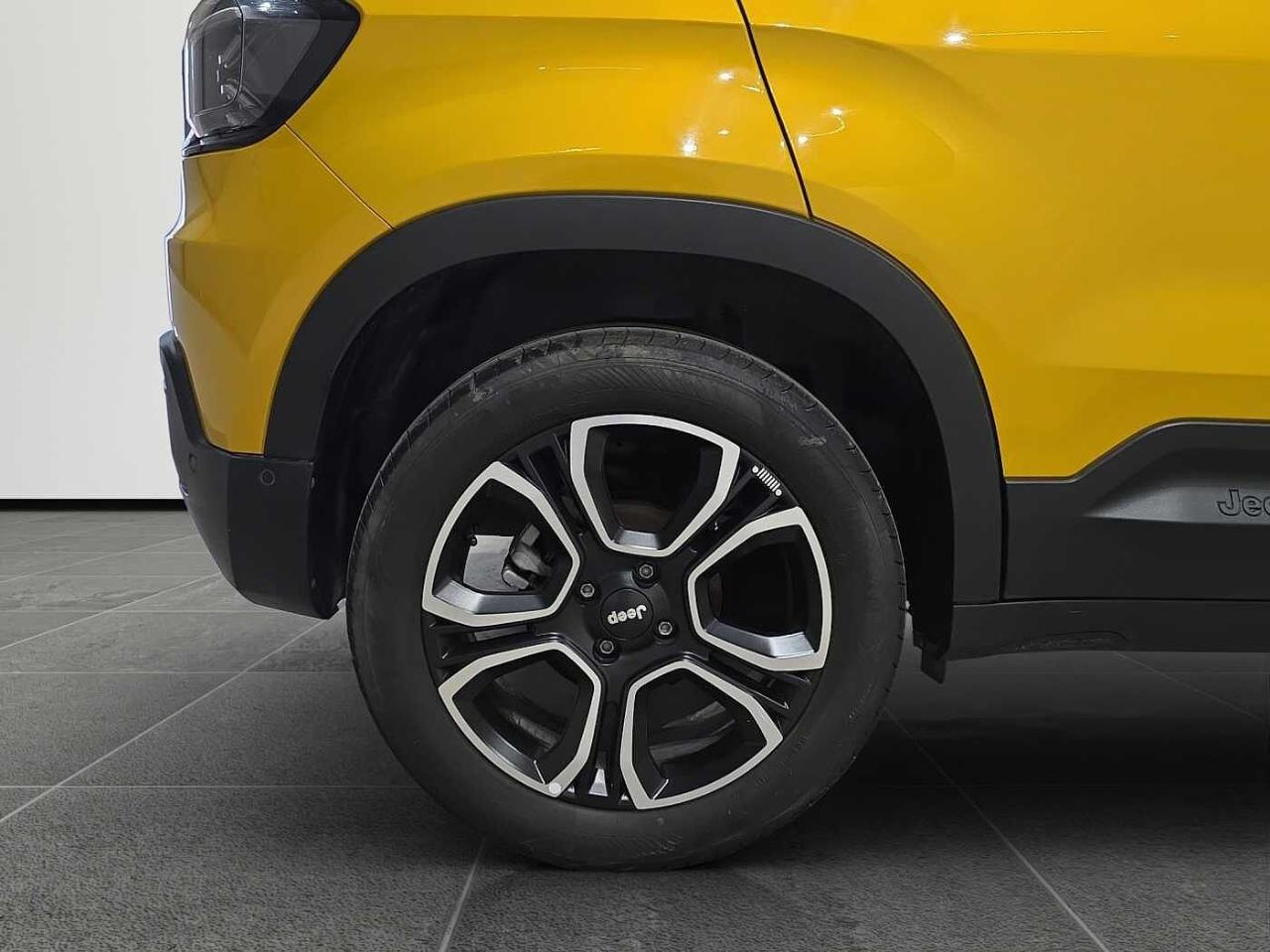 Jeep Jeep Avenger usata 15