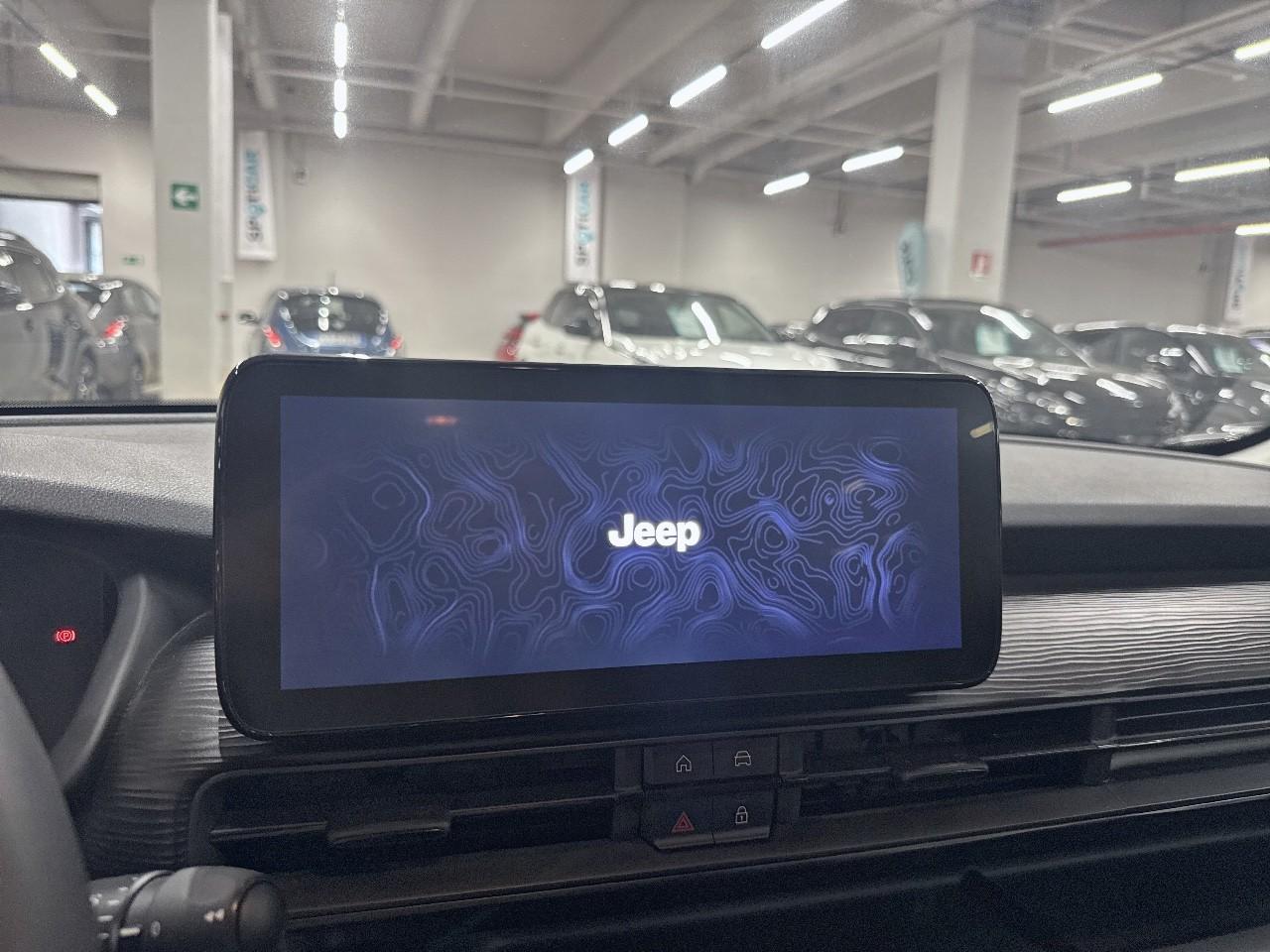 Jeep Jeep Avenger usata 4