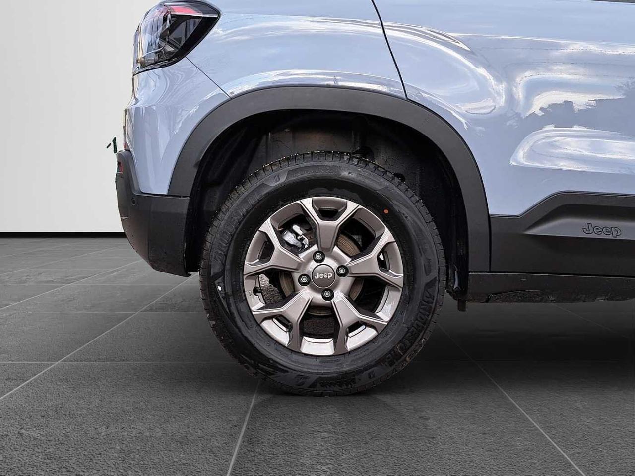 Jeep Jeep Avenger usata 13