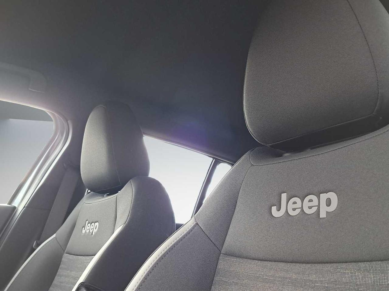 Jeep Jeep Avenger usata 15