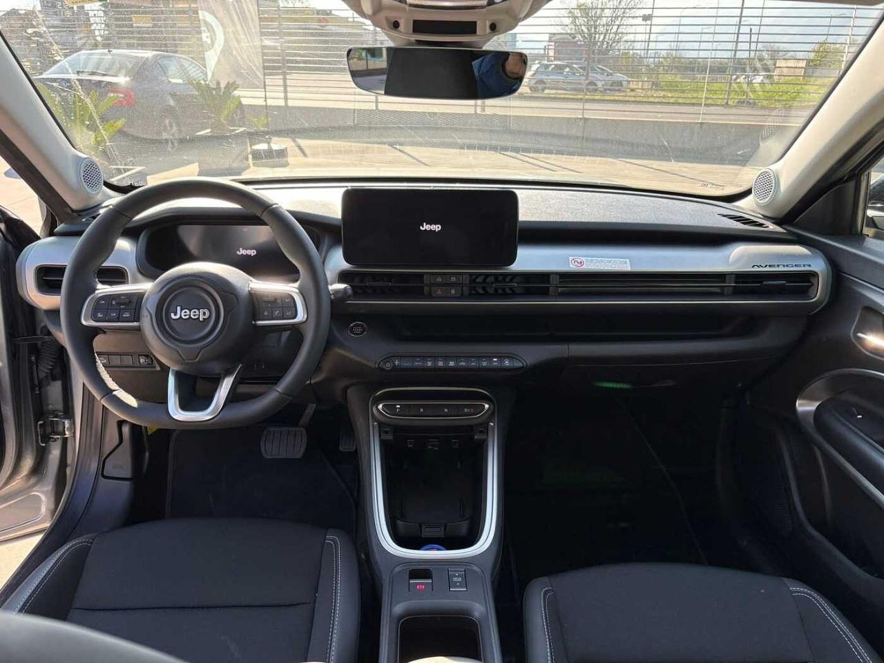 Jeep Jeep Avenger usata 14