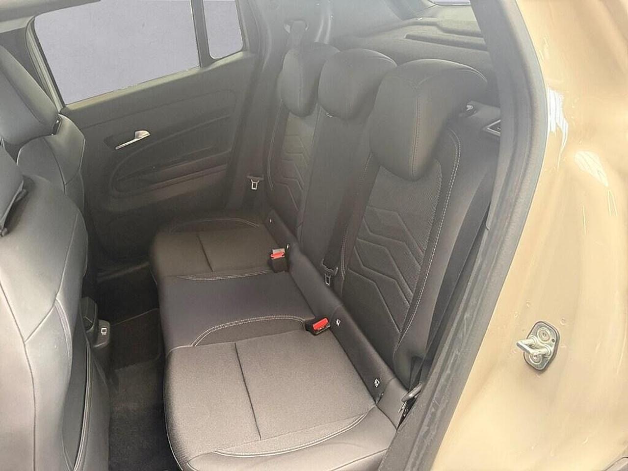 Jeep Avenger - Foto 5