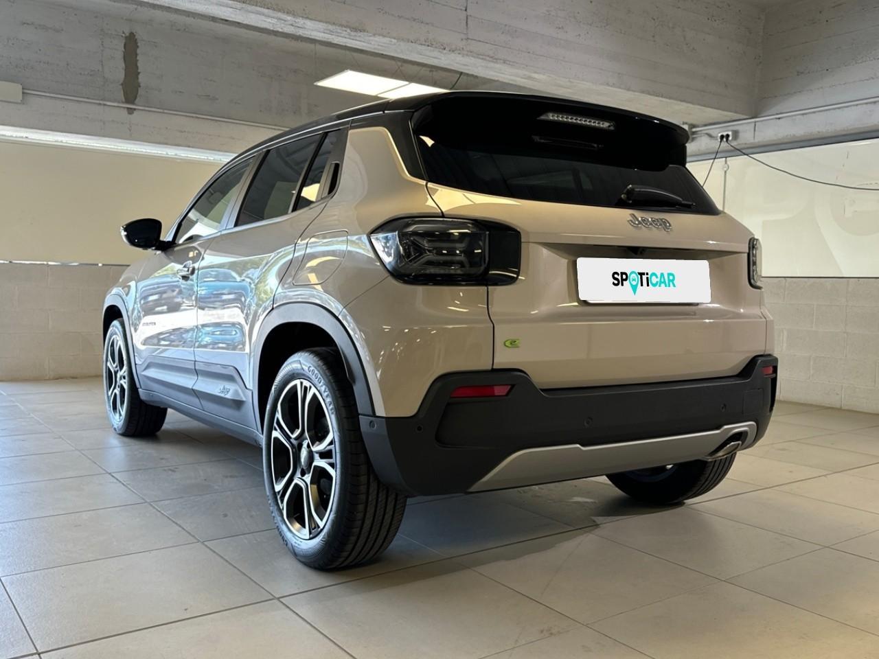 Jeep Jeep Avenger usata 18
