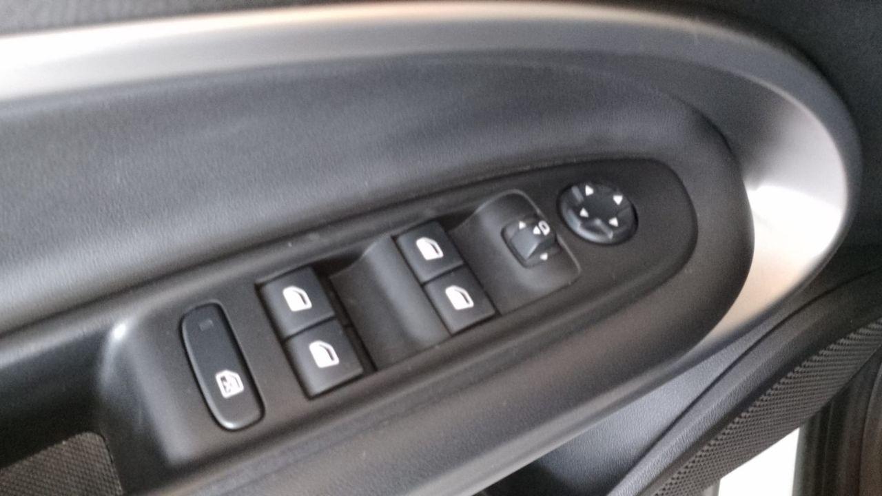 Jeep Jeep Avenger usata 12