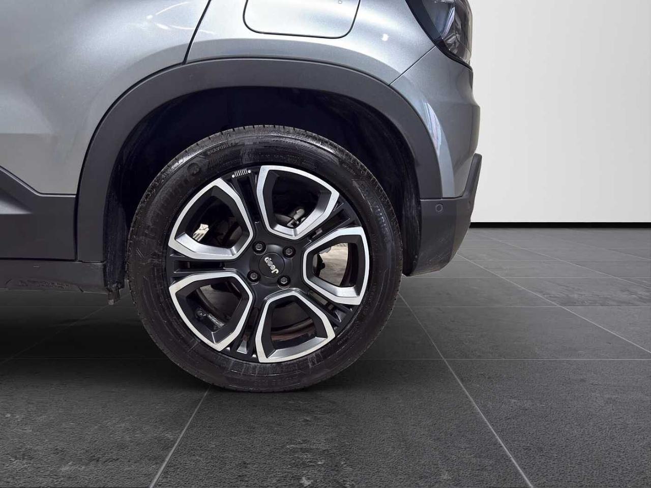 Jeep Jeep Avenger usata 14