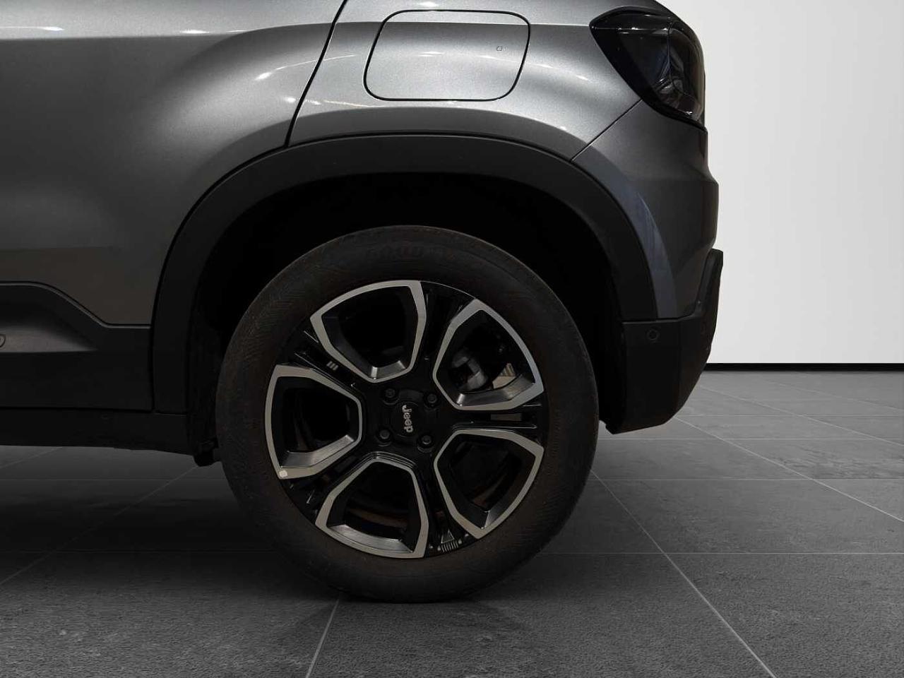 Jeep Jeep Avenger usata 14