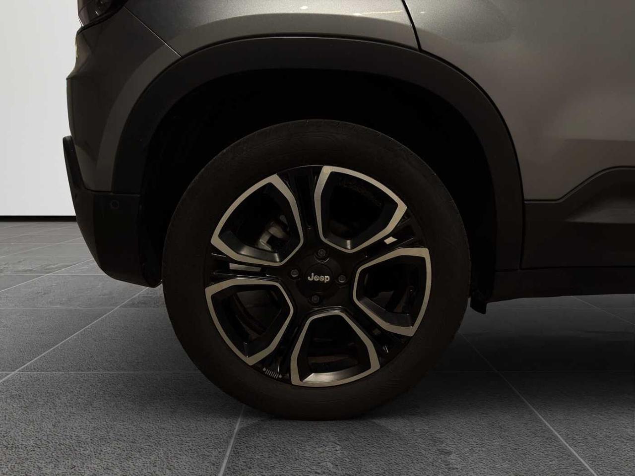 Jeep Jeep Avenger usata 15
