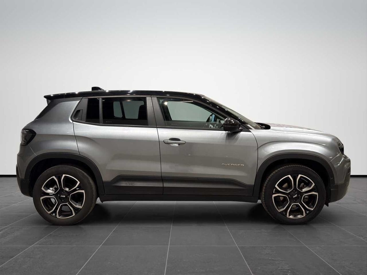 Jeep Jeep Avenger usata 24