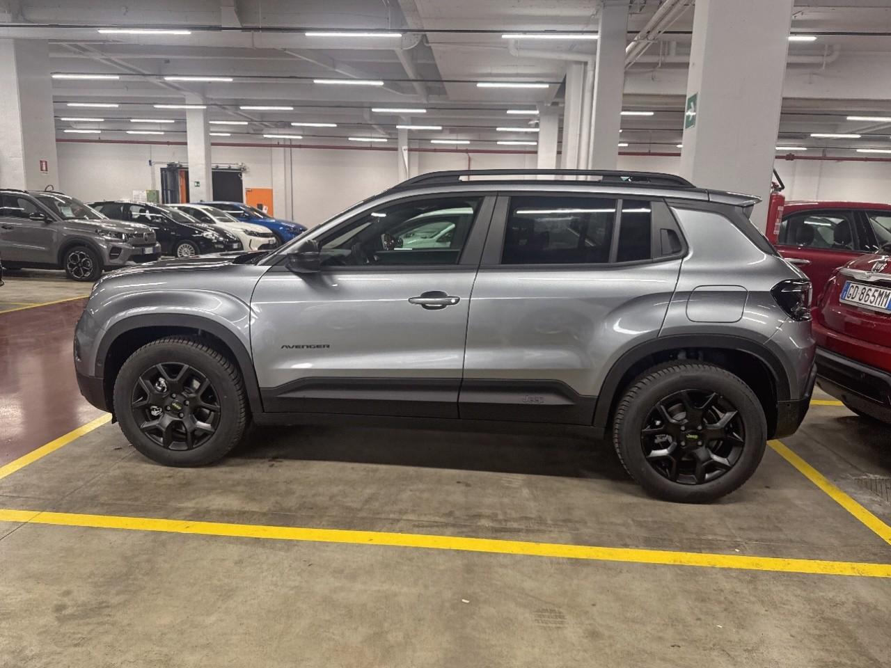 Jeep Jeep Avenger usata 15