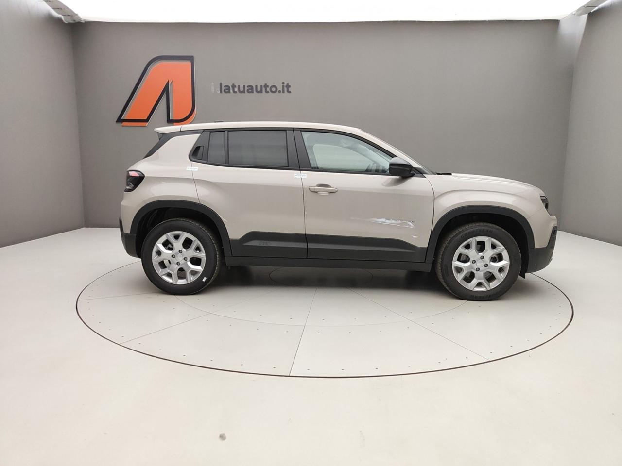 Jeep Jeep Avenger usata 28