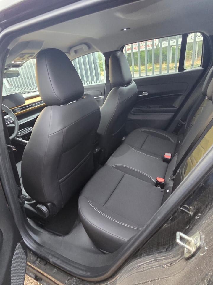 Jeep Avenger - Foto 3