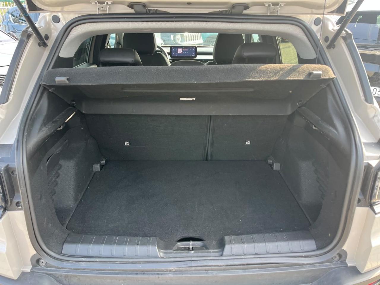 Jeep Avenger - Foto 3