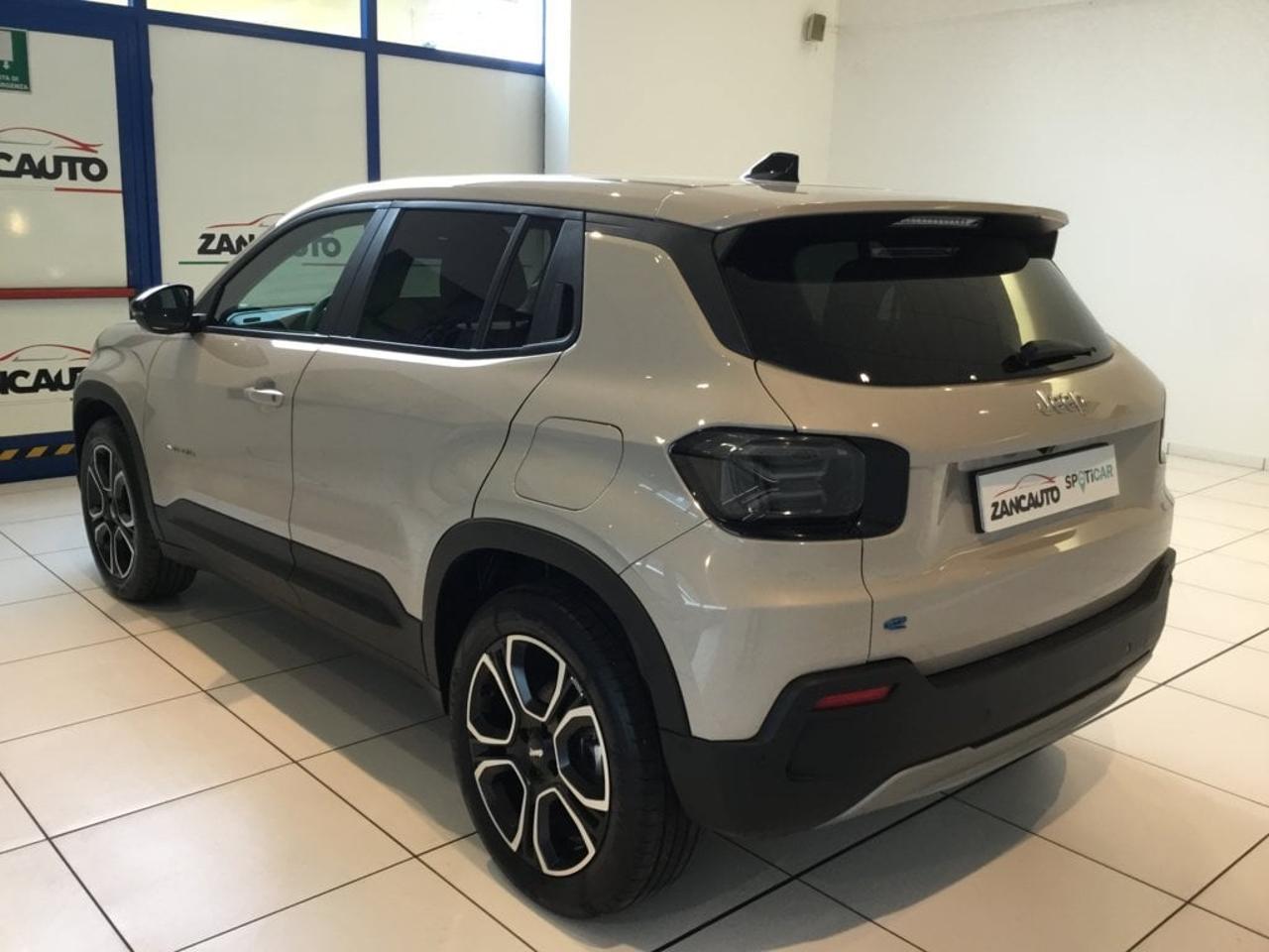 Jeep Jeep Avenger usata 11